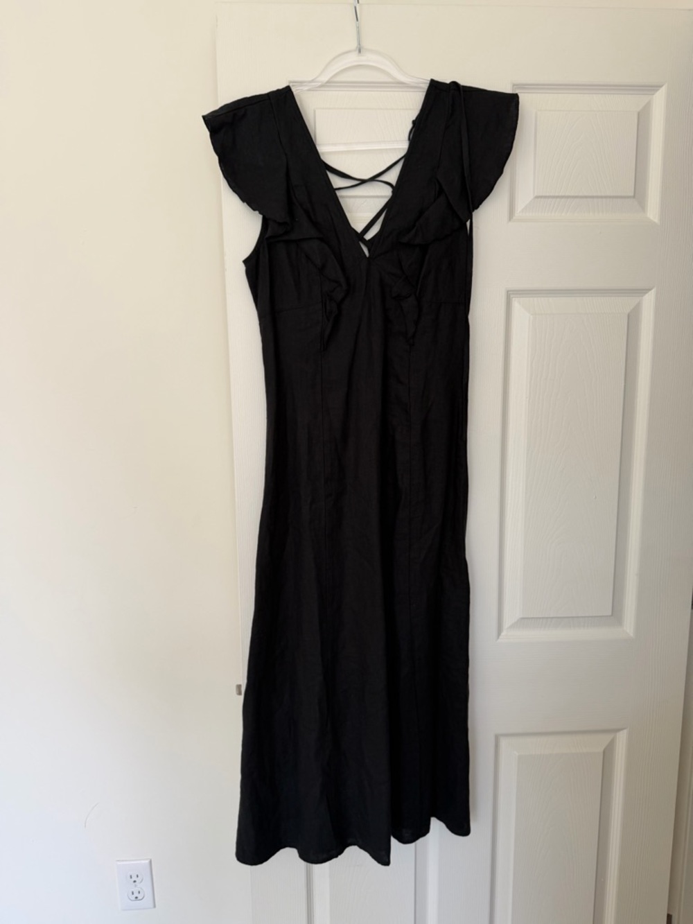 Linen Rails Black Women's Ruffle V-Neck Maxi Dress - Picture 2 of 7
